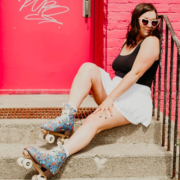 Meet your Posher, Christina - Picture 1 of 1